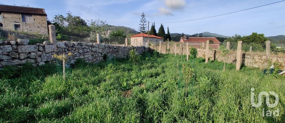 Terreno em Palmeira de Faro e Curvos de 632 m²