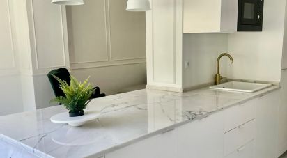 Apartamento T3 em Alcântara de 90 m²