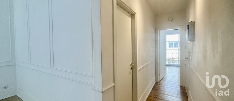 Appartement T3 à Alcântara de 90 m²