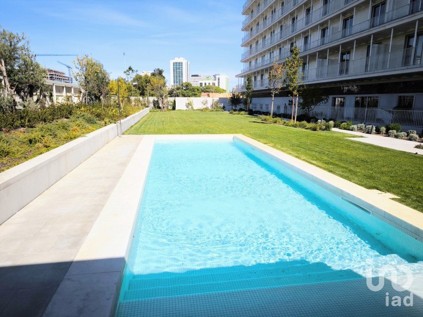 Apartment T1 in Avenidas Novas of 85 m²