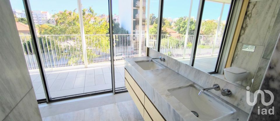 Apartment T1 in Avenidas Novas of 85 m²