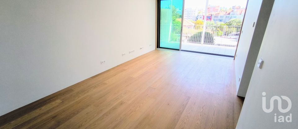 Apartment T1 in Avenidas Novas of 85 m²