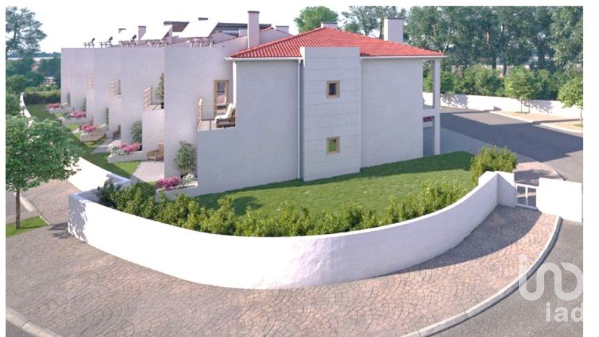 House T3 in A dos Cunhados e Maceira of 218 m²