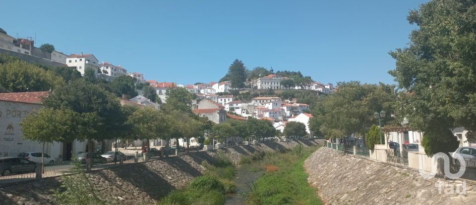 Shop / premises commercial in Alenquer (Santo Estêvão e Triana) of 125 m²