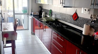 Apartamento T3 em Laranjeiro e Feijó de 88 m²