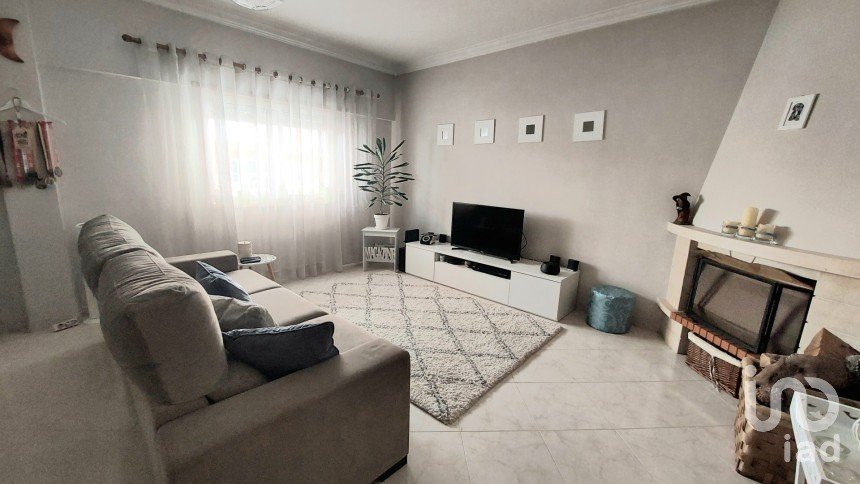 Apartment T1 in Seixal, Arrentela e Aldeia de Paio Pires of 60 m²