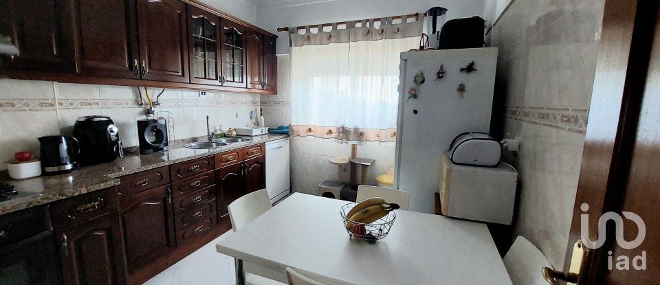 Appartement T1 à Seixal, Arrentela e Aldeia de Paio Pires de 60 m²