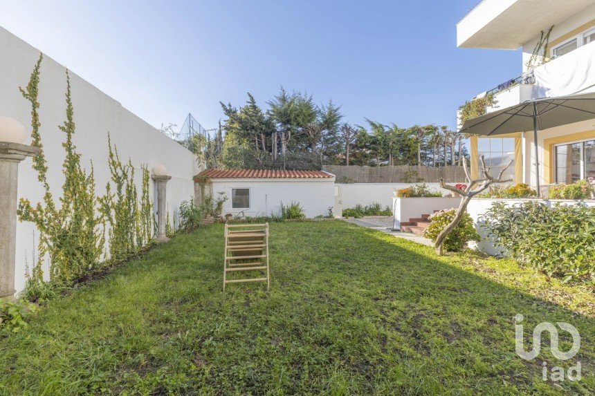 Apartment T2 in Carcavelos e Parede of 309 m²