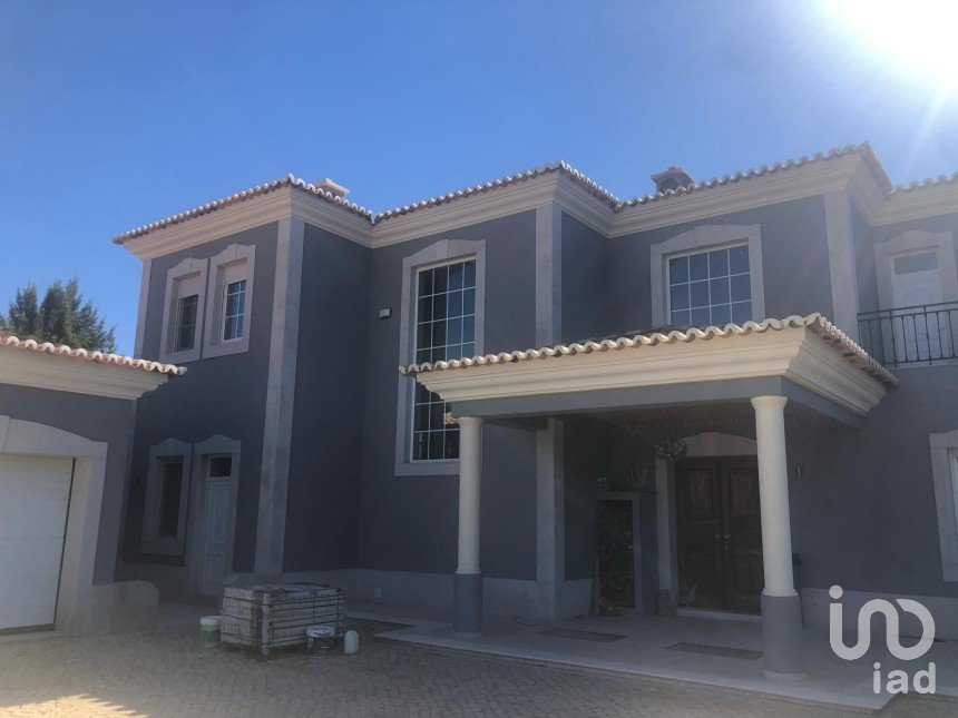 Casa / Villa T4 em Loulé (São Clemente) de 3 251 000 m²