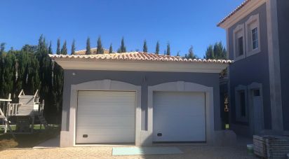 Casa / Villa T4 em Loulé (São Clemente) de 3 251 000 m²