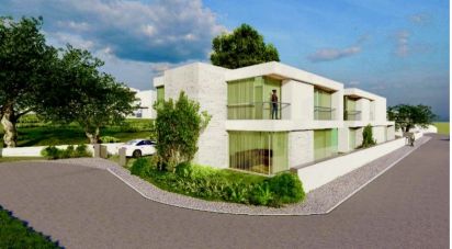 Building land in Santa Bárbara de Nexe of 640 m²