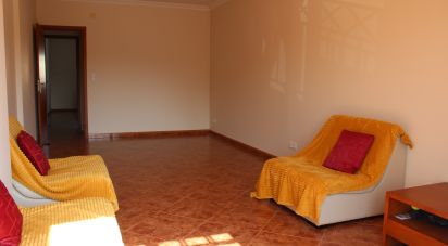 Apartamento T2 em Alfeizerão de 94 m²