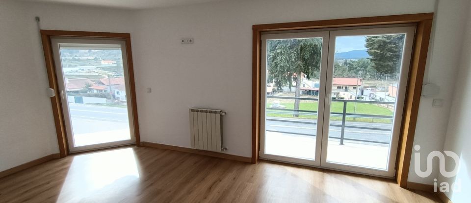 Maison T5 à São Pedro de Agostém de 322 m²