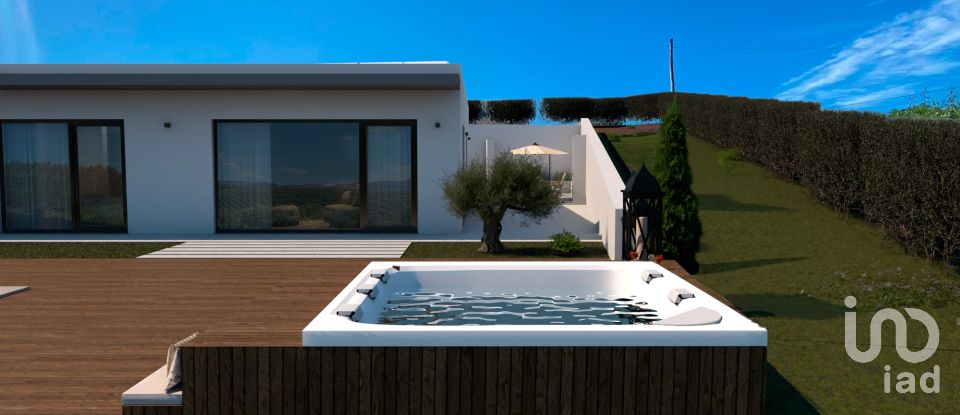 House T3 in Cadaval e Pêro Moniz of 205 m²