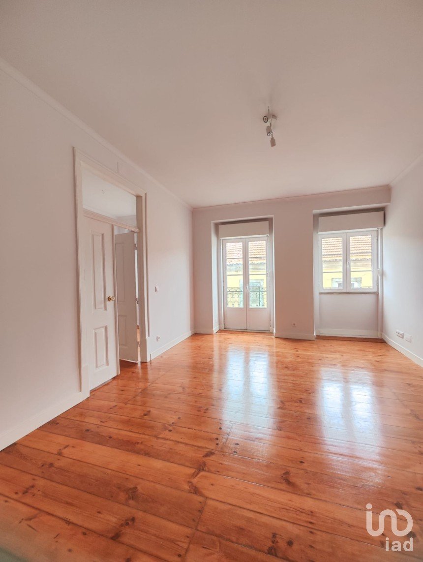 Appartement T2 à Alcântara de 70 m²