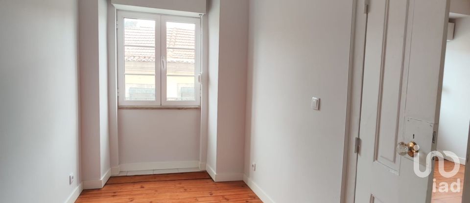 Appartement T2 à Alcântara de 70 m²