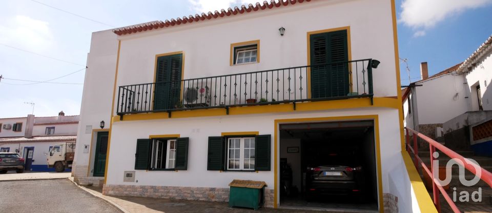 Casa T3 em Mértola de 161 m²