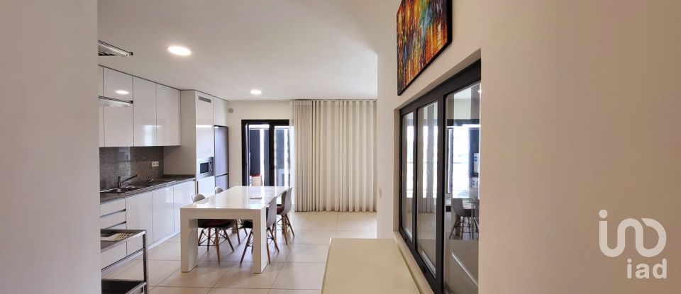 Apartment T1 in Faro (Sé e São Pedro) of 109 m²