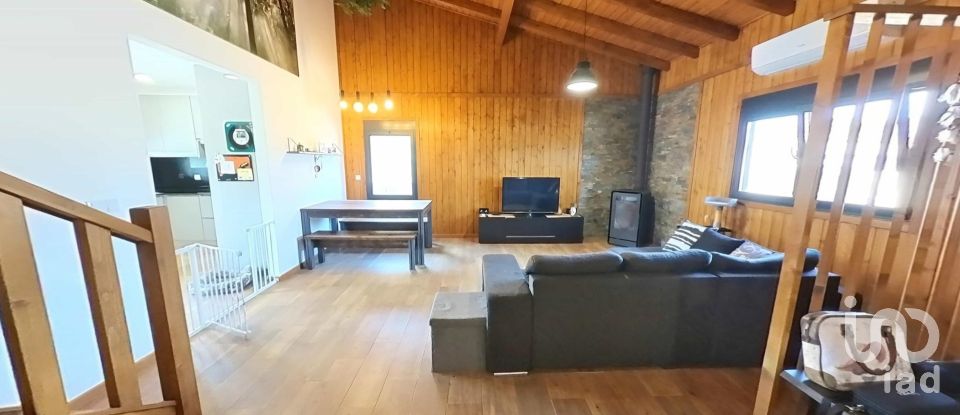 Lodge T3 in Oleiros-Amieira of 158 m²