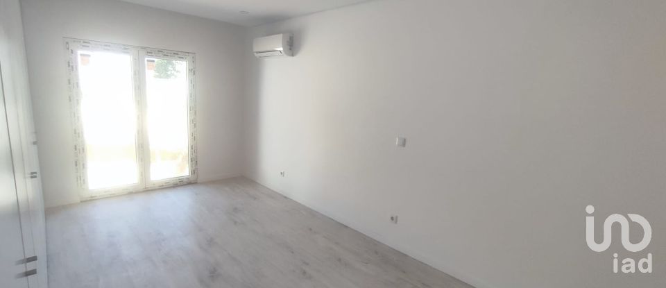 Apartamento T3 em Seixal, Arrentela e Aldeia de Paio Pires de 96 m²