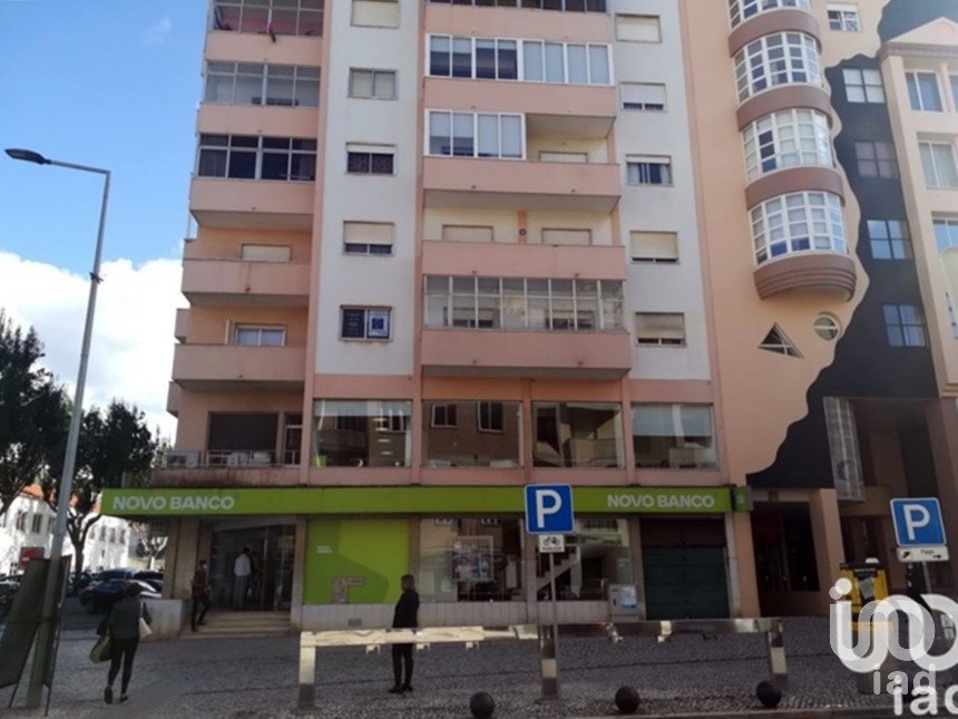 Apartment T4 in Santa Maria, São Pedro E Matacães of 136 m²