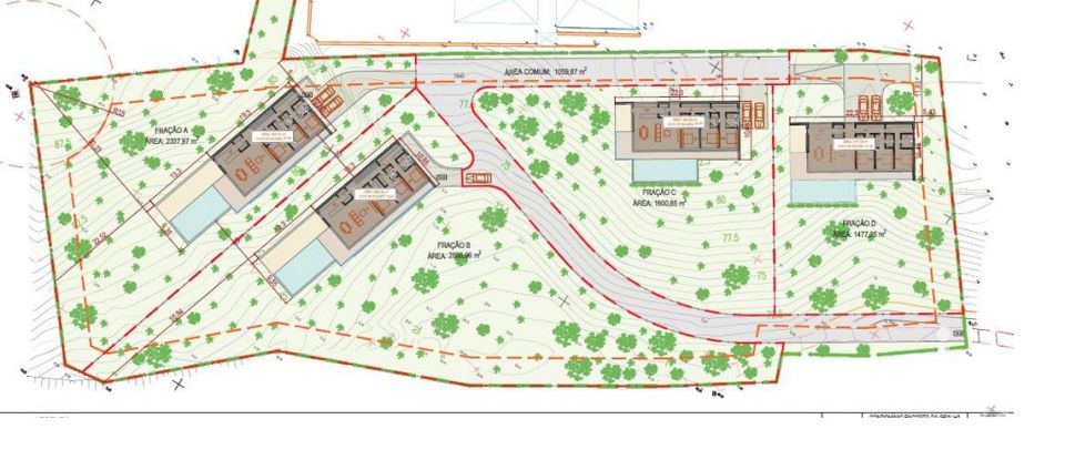 Terreno em São Martinho do Porto de 9 365 m²