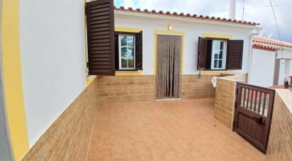 Casa / Villa T2 em Alcoutim e Pereiro de 96 m²