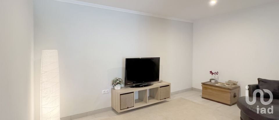 Habitação T4 em Serra e Junceira de 278 m²