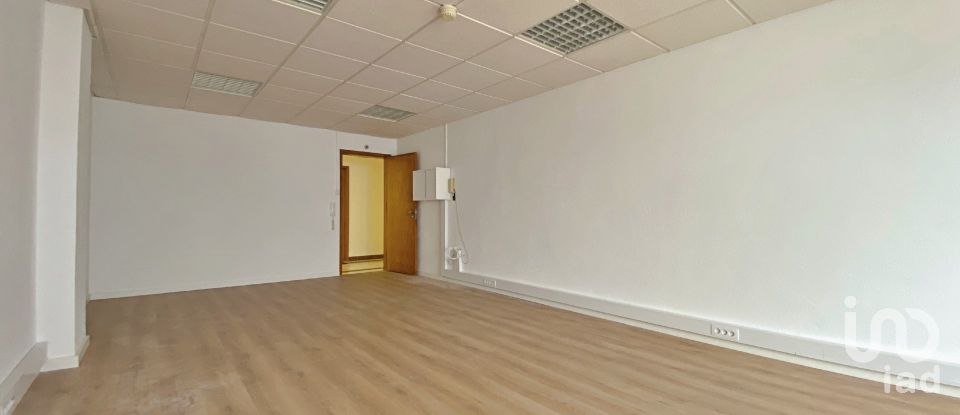 Offices in Beato of 32 m²