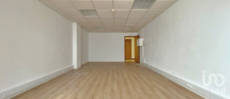 Offices in Beato of 32 m²