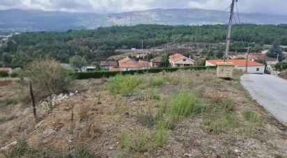 Terreno em Mouçós e Lamares de 934 m²