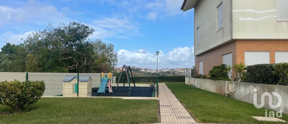 Casa T4 em A dos Cunhados e Maceira de 184 m²