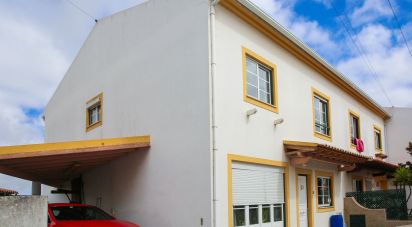 House T3 in Lourinhã e Atalaia of 124 m²