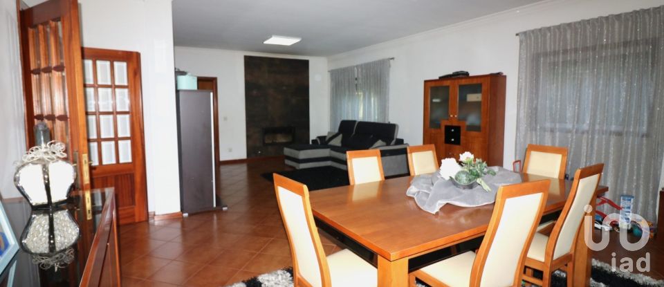 Lodge T3 in Figueiró (Santiago e Santa Cristina) of 390 m²