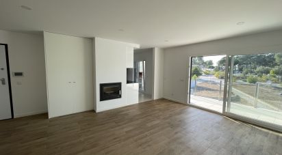 Apartment T1 in Sesimbra (Castelo) of 84 m²