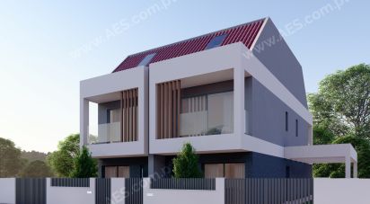 Casa / Villa T4 em Corroios de 114 m²