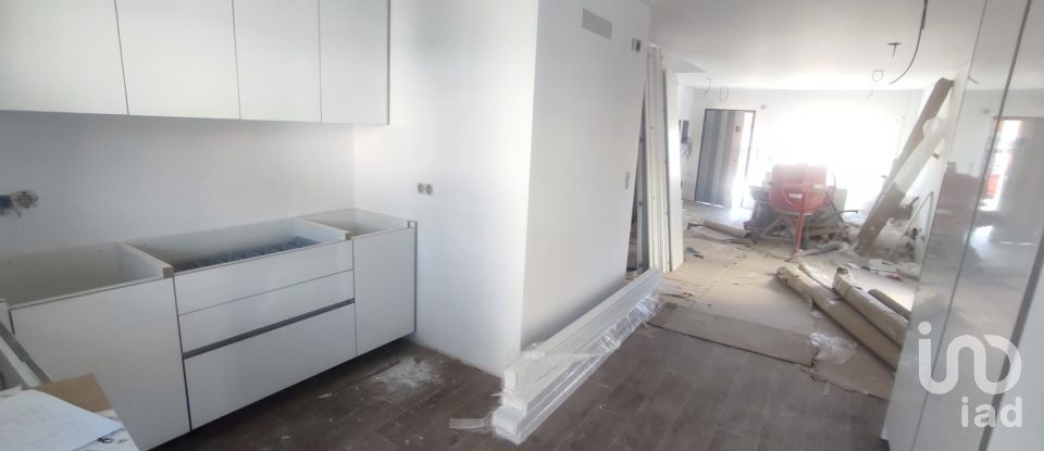 Maison T4 à Corroios de 114 m²