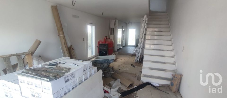 Maison T4 à Corroios de 114 m²