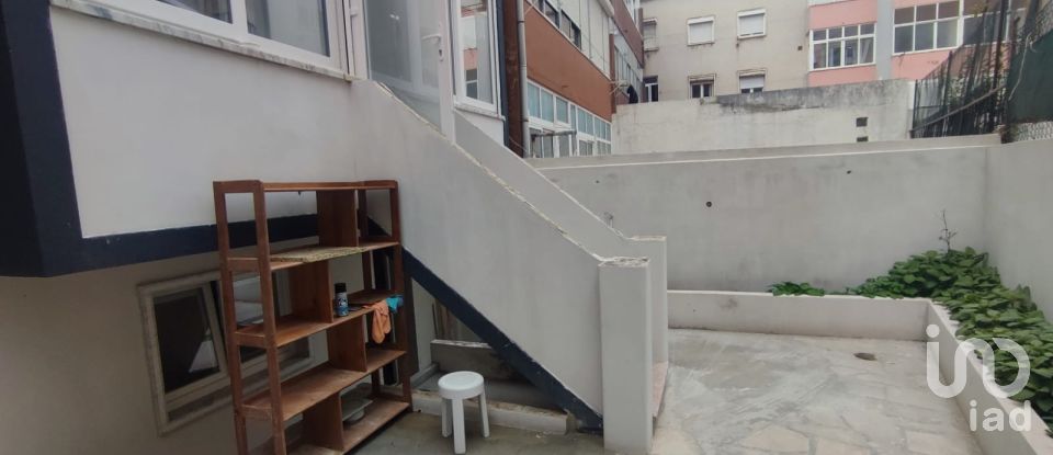 Apartamento T4 em Avenidas Novas de 137 m²