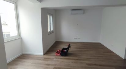 Apartment T2 in Avenidas Novas of 83 m²