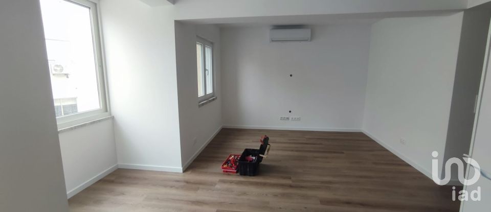 Apartamento T2 em Avenidas Novas de 83 m²