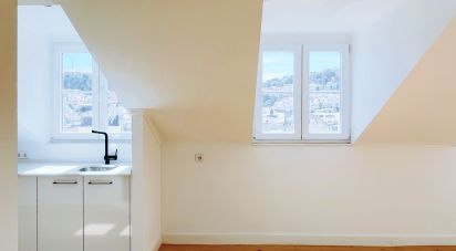 Appartement T2 à Arroios de 70 m²