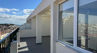 Apartment T3 in Arroios of 130 m²