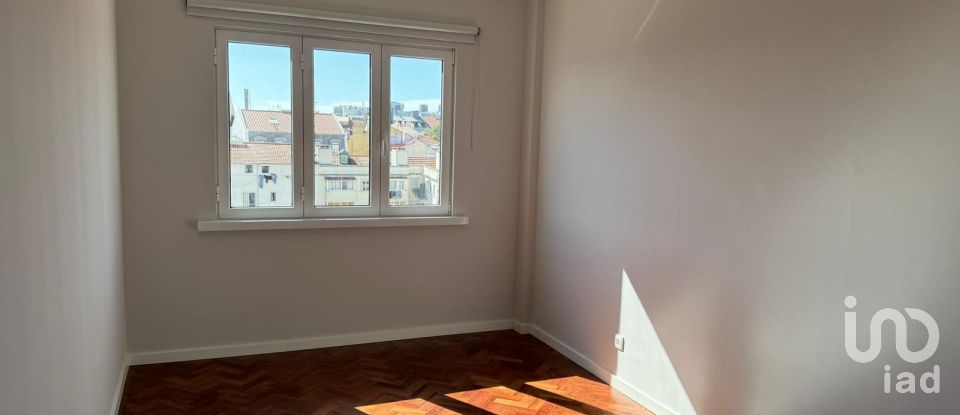 Appartement T3 à Arroios de 120 m²