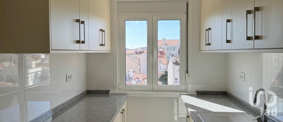 Appartement T3 à Arroios de 120 m²