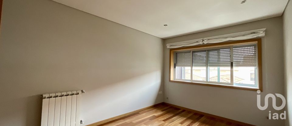 Appartement T3 à Espinho de 140 m²