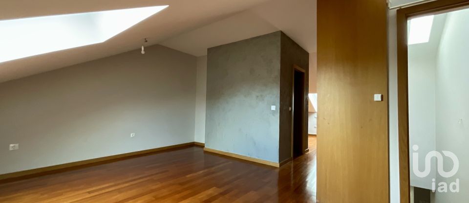 Apartment T3 in Espinho of 140 m²