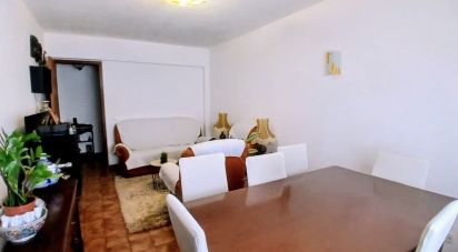 Apartamento T3 em Faro (Sé e São Pedro) de 100 m²