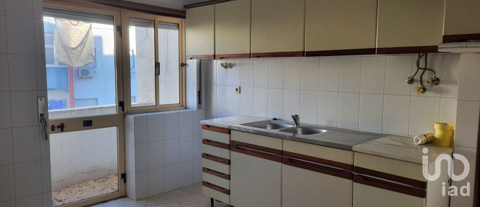 Appartement T2 à Pinhal Novo de 89 m²