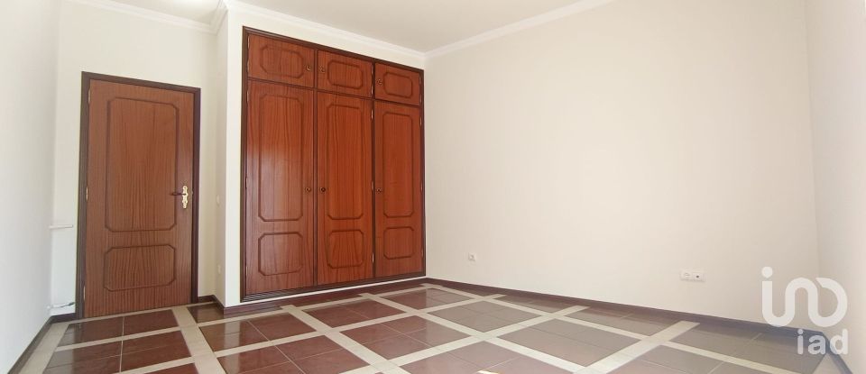 Block of flats in Cartaxo e Vale da Pinta of 189 m²